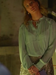 زوجتي السابقة المعوزة وريثة - Episode 60