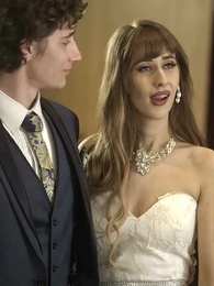 Episódio 5 - [Dublado]Casamento Relâmpago: A Herdeira Secreta