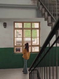 الحلقة 75 - عودة إِلى التسعينات: من الفقر إلى الثَراء والحرية