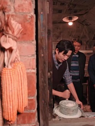 عودة إِلى التسعينات: من الفقر إلى الثَراء والحرية - Episode 16