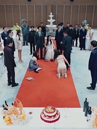 [吹替]娘は大富豪？！宴会での超絶反撃！ - Episode 31