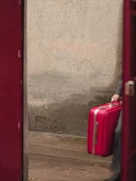 عودة إِلى التسعينات: من الفقر إلى الثَراء والحرية - Episode 4