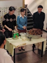 عودة إِلى التسعينات: من الفقر إلى الثَراء والحرية - Episode 48