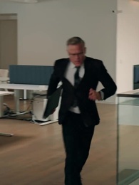 الحلقة 34 - عودة الزوجة الجبّارة