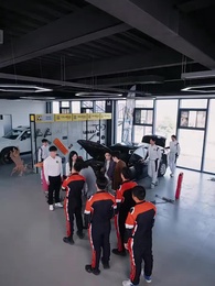 Episodio 40 - Anni da Taxi:Un Po' Più Forte,C'è Problema?