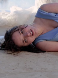 Don't Mess with Billionaire's Daughter - Episode 16