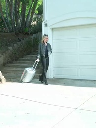 Episod 8 - Puteri Lycan Bukan Luna Untukmu