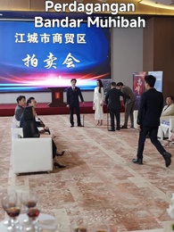 Kampung Tanpa Sinar Bulan - Episode 37