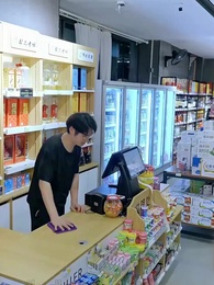 الحلقة 7 - مفاجأة من السماء