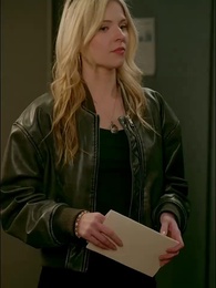 Episod 12 - Puteri Lycan Bukan Luna Untukmu