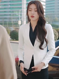 她以為我窮,我以為她乖 - Episode 24