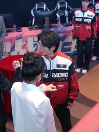 第33集 - 她榮耀歸來