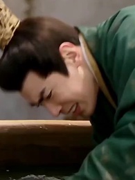 Identidad Robada, Trono Perdido - Episode 34