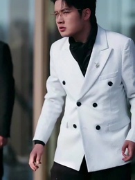 كنت أوزع طردا فجأة أجبرتني ابنة الزَعيم على زواج فجائيٍ - Episode 29