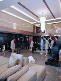 Episode 27 - [Dubbed]Heiress Unmasked: Astonishing Comeback