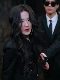 [Dubbed]Heiress Unmasked: Astonishing Comeback - Episode 33