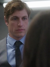 Meio-Irmãos Alphas: Morde Minha Alma - Episode 25