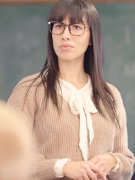 [Dublado]CEO, Sua Esposa Foge com Seus Seis Herdeiros - Episode 12