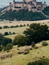 等等！我那個農民老爸竟然是神諭大法師 - Episode 8