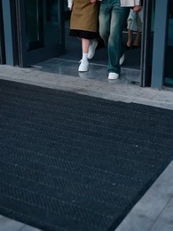 第6集 - 媽咪別怕,我們全家都有隱藏身份