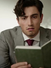 Mencari Istriku yang Membeku - Episode 13