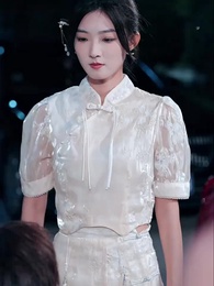 Épisode 47 - Fausse Amie, Vraie Héritière