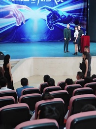 الحلقة 17 - [مدبلج]دعم الأب في وجه الأزمات