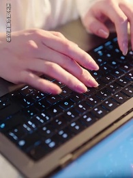 第56集 - 閃婚後, 殘疾大佬站起來了