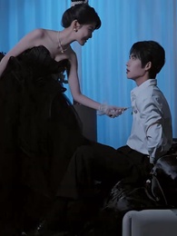 芙蓉面下舊玉痕 - Episode 10