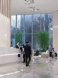 بعد الزواج المُفاجِئ، يقف الرئيس المُقعَد على قدميه - Episode 21