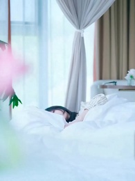 Episode 28 - Ten Dates