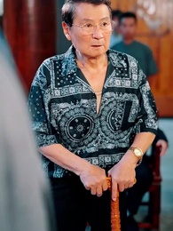 The Queen They Banished Came Back  - Episode 75