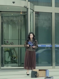 夏小姐說情愛廉價，往後求權 - Episode 27