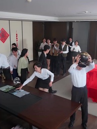 第8集 - 取消年終獎後，他們悔不當初