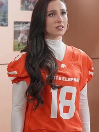 Épisode 58 - [Doublé]Désirée par le Footballeur Milliardaire