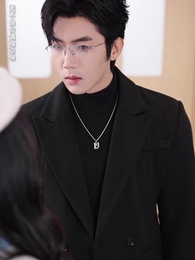 裝乖誘他，我成了大佬的心尖寵 - Episode 32