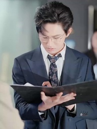 Episode 14 - From His Mrs. to Her Own Boss