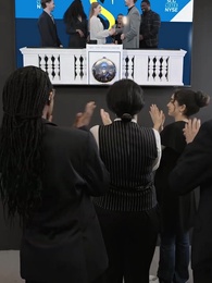 Episod 7 - Mawar Teguh Berdiri