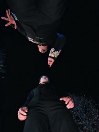 Ese Mendigo No Es Común - Episode 24