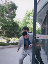 [Dubbed]My Dad is a Super Rich Guard - Episode 74