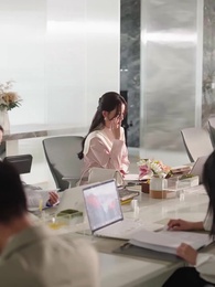 甜爆！閃婚老公又寵又撩 - Episode 33