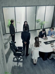 Episode 37 - Cinta dan Takhta