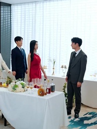 [Dubbed]He Is More Than a Driver - Episode 64