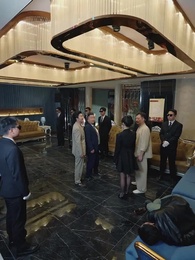 [Dubbed]Betrayed? I'm Still The Boss - Episode 13