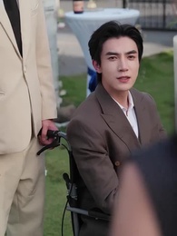 Tập 49 - [Lồng tiếng]Sau Khi Bị Đá, Phó Gia Hóa Điên