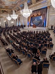 Bölüm 18 - Luna'nın Peşinde