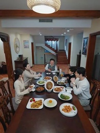 Gió Đêm Buồn Lặng Lẽ, Tình Khó Vẽ Thành Câu - Episode 38