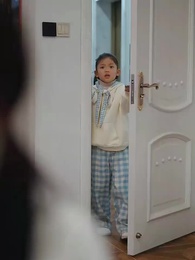 Gió Đêm Buồn Lặng Lẽ, Tình Khó Vẽ Thành Câu - Episode 8