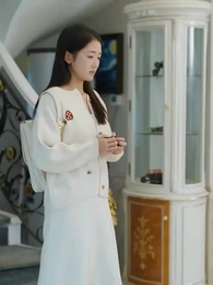 Gió Đêm Buồn Lặng Lẽ, Tình Khó Vẽ Thành Câu - Episode 12