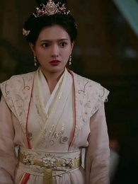 الحلقة 23 - نجوم فوق القصر